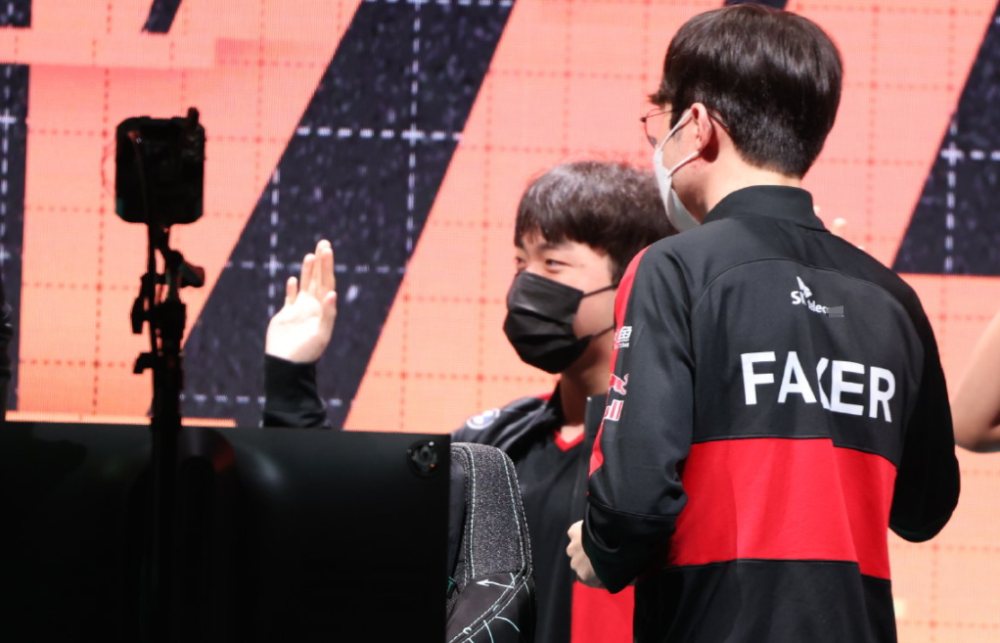 欧宝体育-关于瓦拉多利德双杀劲旅塞维利亚，豪取三分的信息